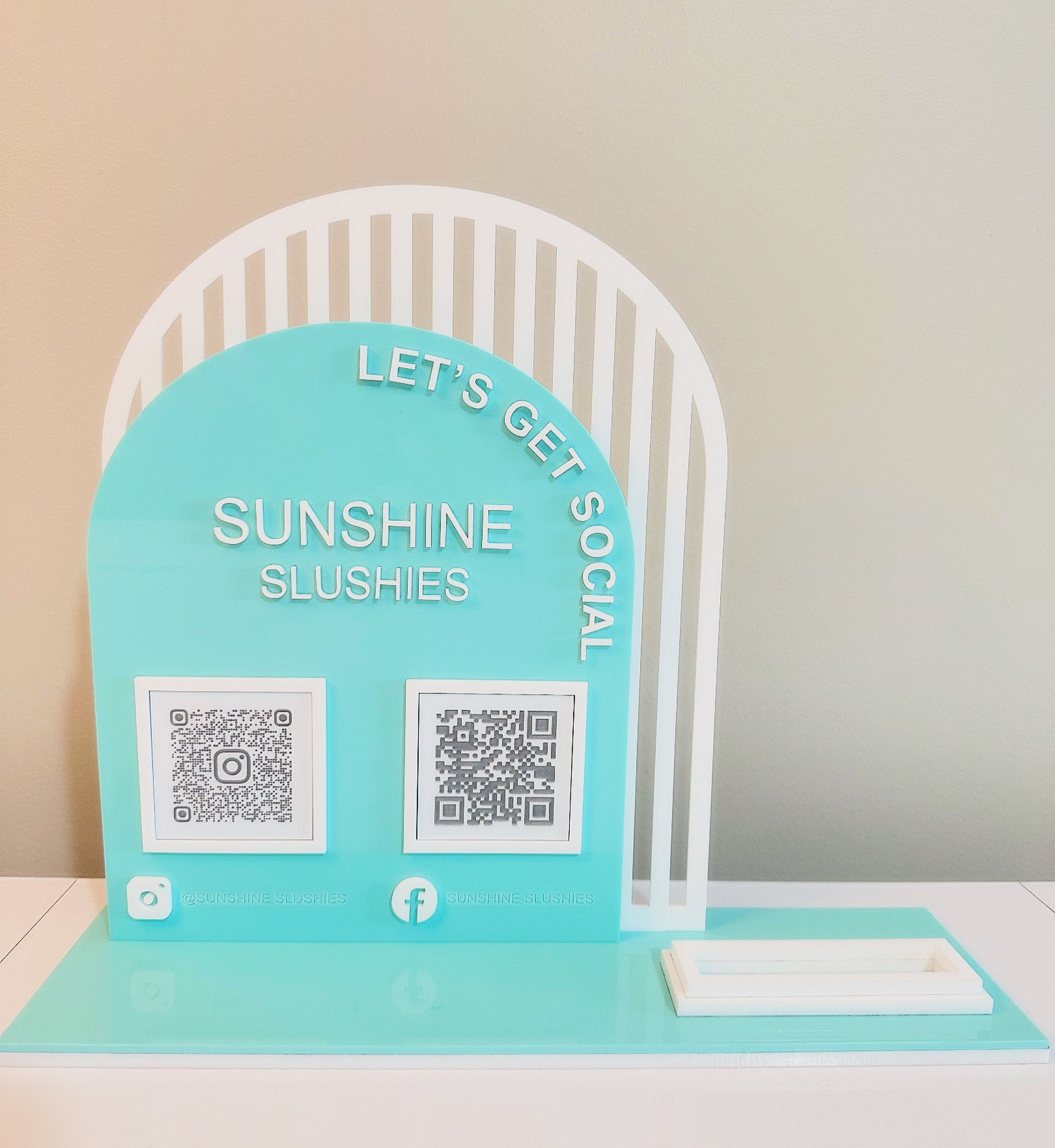 Arched QR Code Sign & Business Card Holder